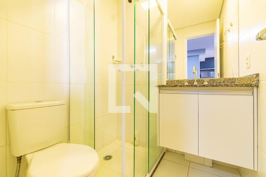 Banheiro Social de apartamento para alugar com 1 quarto, 42m² em Vila Mascote, São Paulo