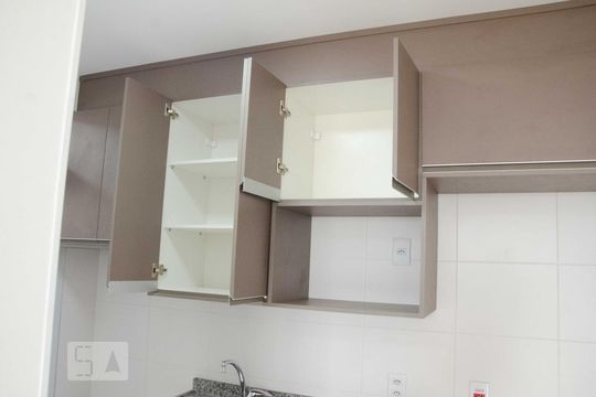 Detalhe cozinha de apartamento para alugar com 3 quartos, 64m² em Vila Maria, São Paulo