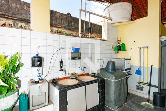 Área de Serviço de casa à venda com 1 quarto, 570m² em Bonfim, Belo Horizonte