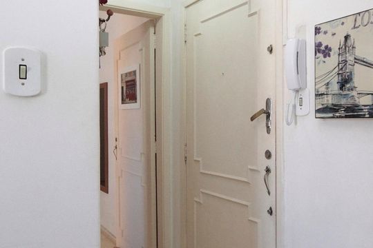 Hall de Entrada de apartamento para alugar com 1 quarto, 40m² em Consolação, São Paulo