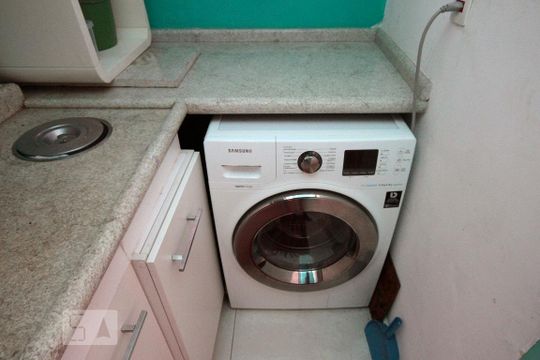 Cozinha de apartamento para alugar com 1 quarto, 40m² em Consolação, São Paulo