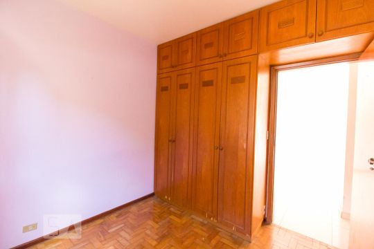 Quarto 1 de apartamento para alugar com 3 quartos, 80m² em Parque São Domingos, São Paulo