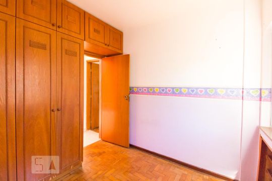 Quarto 1 de apartamento para alugar com 3 quartos, 80m² em Parque São Domingos, São Paulo