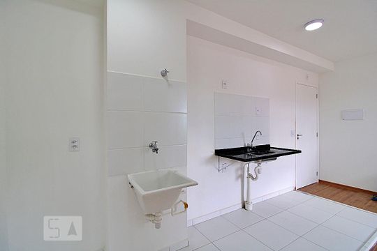 Cozinha de apartamento para alugar com 2 quartos, 40m² em Paraíso do Morumbi, São Paulo