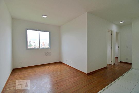 Apartamento para alugar com 2 quartos, 40m² em Paraíso do Morumbi, São Paulo