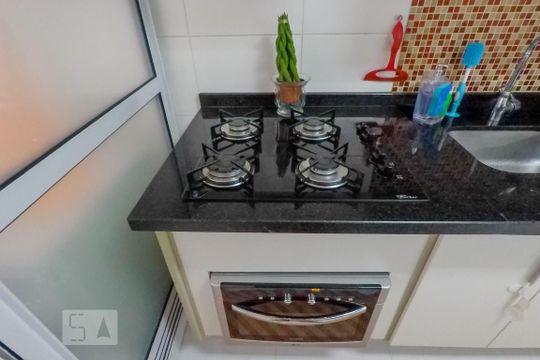 Cozinha de apartamento para alugar com 2 quartos, 59m² em Vila Vera, São Paulo