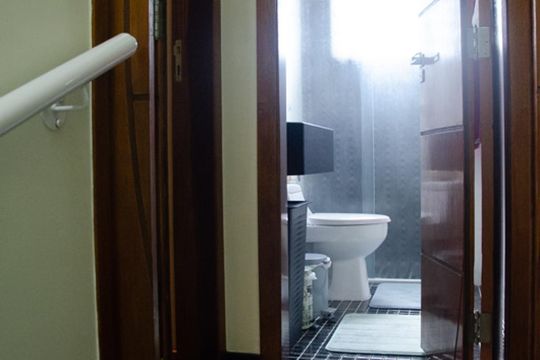 Escada para Piso Superior de casa para alugar com 2 quartos, 120m² em Vila Medeiros, São Paulo
