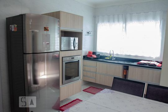 Cozinha de casa para alugar com 2 quartos, 120m² em Vila Medeiros, São Paulo