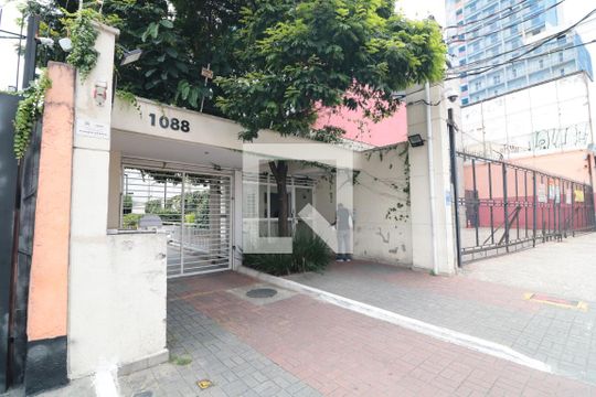 Fachada de apartamento para alugar com 1 quarto, 31m² em Brás, São Paulo
