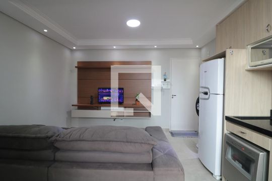Sala e Cozinha de apartamento para alugar com 1 quarto, 31m² em Brás, São Paulo