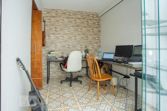 Escritório externo de casa à venda com 2 quartos, 120m² em Santana, São Paulo