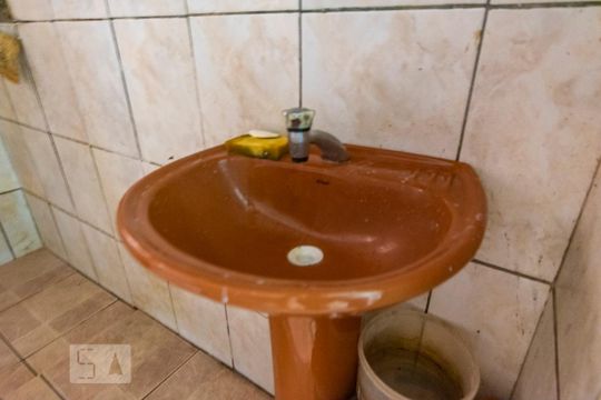 Pia  de casa à venda com 2 quartos, 245m² em Jardim Utinga, Santo André