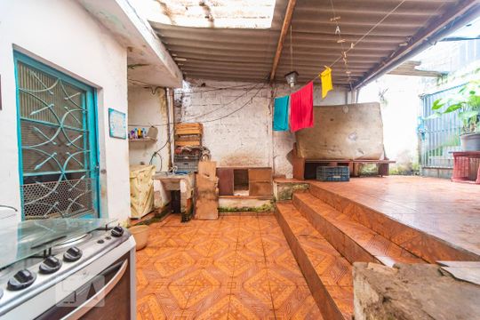 Área de Serviço de casa à venda com 2 quartos, 245m² em Jardim Utinga, Santo André
