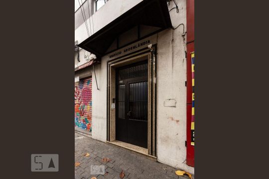 Fachada de apartamento para alugar com 2 quartos, 55m² em Itaim Bibi, São Paulo