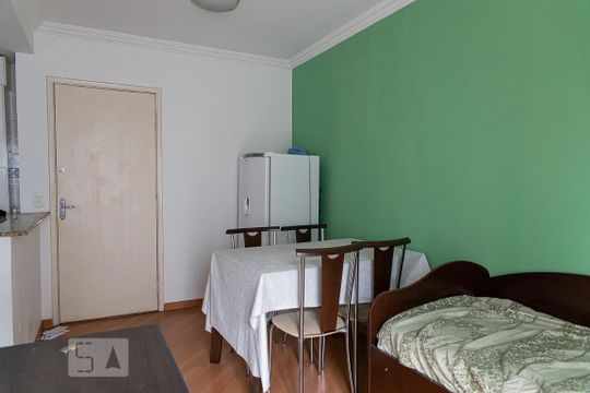 Sala de apartamento para alugar com 1 quarto, 40m² em Bela Vista, São Paulo