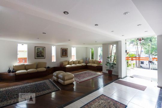 Hall social de apartamento à venda com 2 quartos, 70m² em Vila Alexandria, São Paulo
