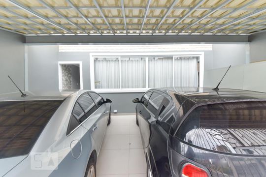 Garagem de casa à venda com 3 quartos, 280m² em Nova Petrópolis, São Bernardo do Campo