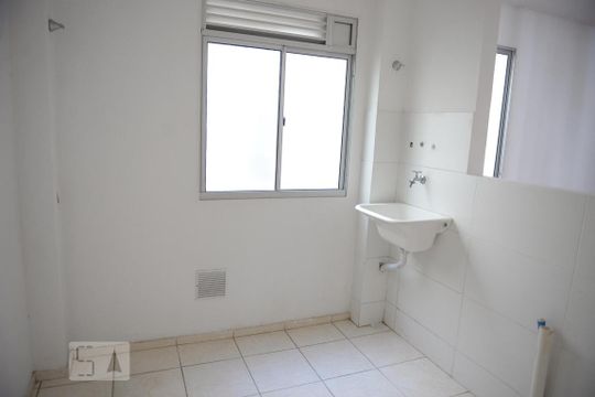 Cozinha de apartamento para alugar com 2 quartos, 42m² em Igara, Canoas