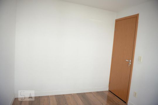 Quarto 2 de apartamento para alugar com 2 quartos, 42m² em Igara, Canoas