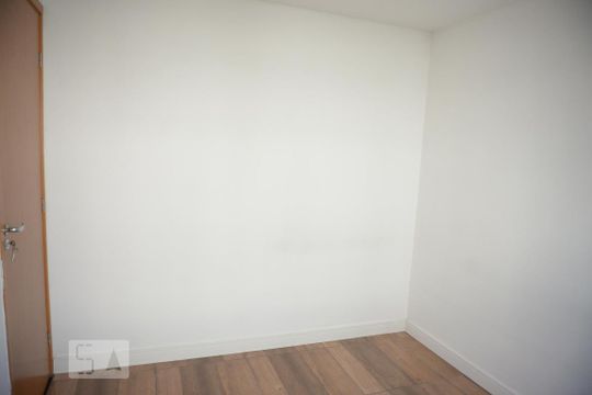 Quarto de apartamento para alugar com 2 quartos, 42m² em Igara, Canoas