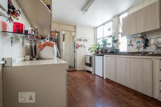 Cozinha de apartamento à venda com 3 quartos, 90m² em Nova Piraju, São Paulo