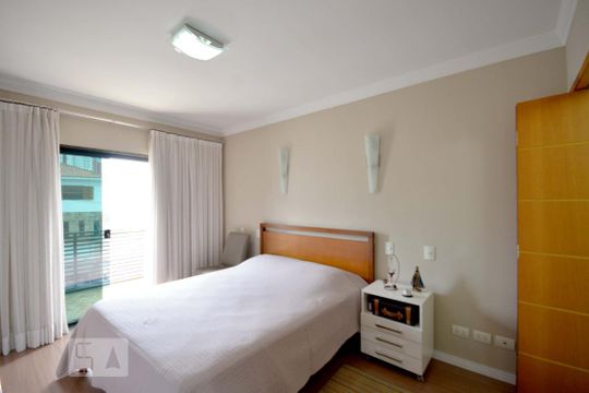 Quarto 1 de casa à venda com 2 quartos, 110m² em Bosque da Saúde, São Paulo