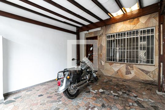 Garagem de casa para alugar com 2 quartos, 120m² em Vila Pierina, São Paulo