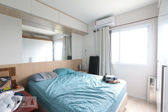 Quarto suite 1 de apartamento para alugar com 2 quartos, 75m² em Jacarepaguá, Rio de Janeiro