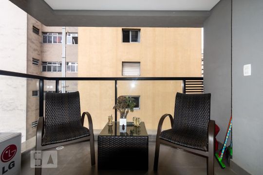 Varanda de kitnet/studio para alugar com 1 quarto, 35m² em Jardim Paulista, São Paulo