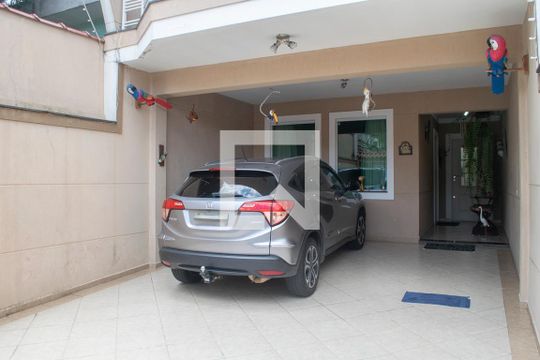 Garagem de casa à venda com 3 quartos, 200m² em Tucuruvi, São Paulo