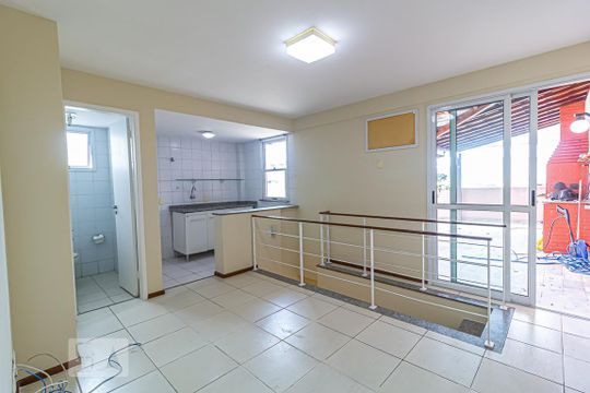 Hall comum de apartamento à venda com 3 quartos, 179m² em Taquara, Rio de Janeiro