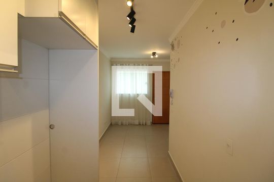 Sala / Cozinha de casa para alugar com 2 quartos, 44m² em Tucuruvi, São Paulo