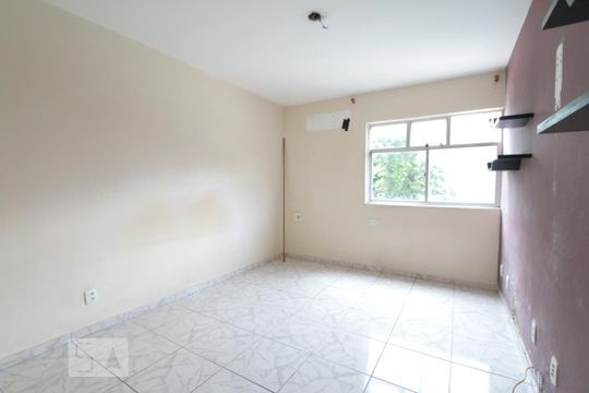 quarto de apartamento para alugar com 1 quarto, 50m² em Pechincha, Rio de Janeiro