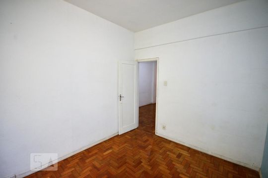 Quarto 1 de apartamento à venda com 2 quartos, 66m² em Laranjeiras, Rio de Janeiro