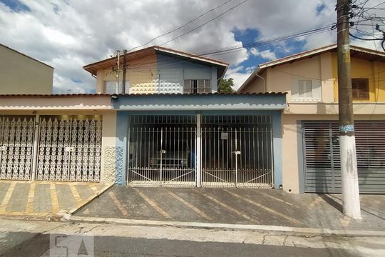 Fachada de casa à venda com 2 quartos, 150m² em Conjunto Residencial Jussara, São Bernardo do Campo