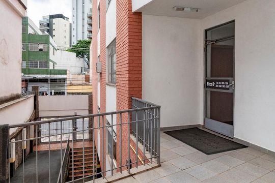 Área comum de apartamento à venda com 3 quartos, 146m² em Carmo, Belo Horizonte