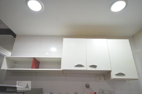 Sala/Cozinha de kitnet/studio para alugar com 1 quarto, 30m² em Liberdade, São Paulo