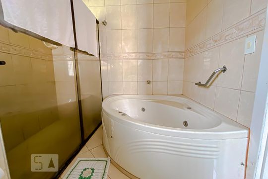Banheiro Quarto 01 Suite  com banheira de casa à venda com 4 quartos, 152m² em Vila Oratório, São Paulo