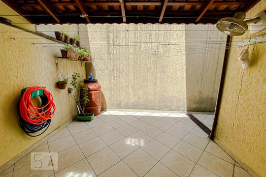 Casa à venda com 4 quartos, 152m² em Vila Oratório, São Paulo