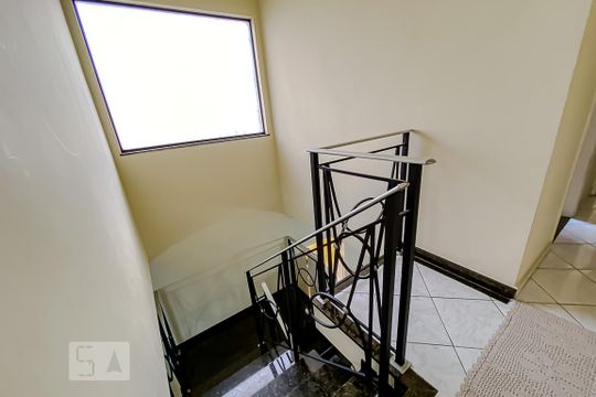 Casa à venda com 4 quartos, 152m² em Vila Oratório, São Paulo