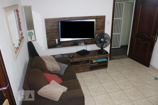 SALA de casa à venda com 3 quartos, 150m² em Vila Salete, São Paulo