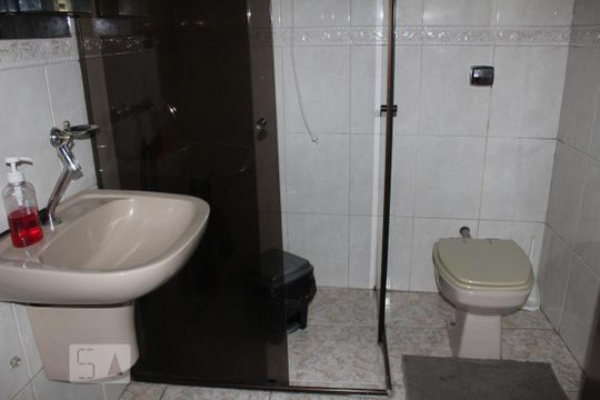 COZINHA de casa à venda com 3 quartos, 150m² em Vila Salete, São Paulo
