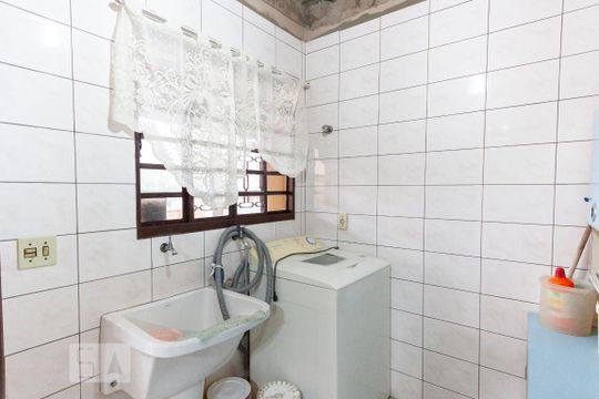 Área de serviço de casa à venda com 5 quartos, 290m² em Parque dos Jacarandás, Campinas