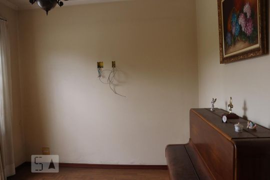 Sala de casa para alugar com 3 quartos, 250m² em Vila Monumento, São Paulo