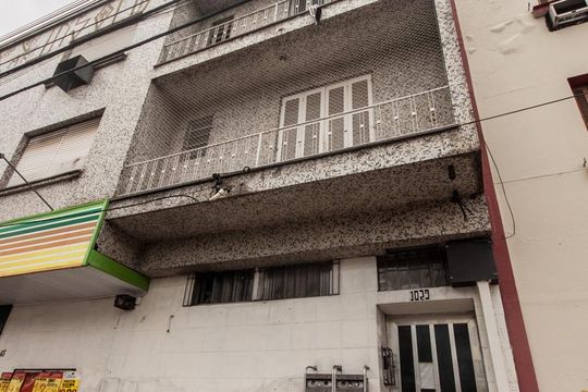 Fachada de apartamento à venda com 1 quarto, 53m² em Partenon, Porto Alegre