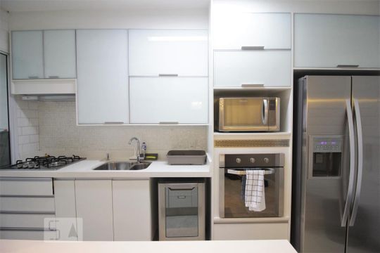 Cozinha de apartamento à venda com 1 quarto, 59m² em Jardim Leonor, São Paulo