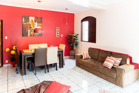 Casa à venda com 4 quartos, 544m² em Vila Londrina, São Paulo