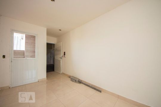 cozinha  de apartamento para alugar com 2 quartos, 64m² em Sarandi, Porto Alegre