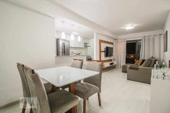Apartamento à venda com 2 quartos, 66m² em Taquara, Rio de Janeiro