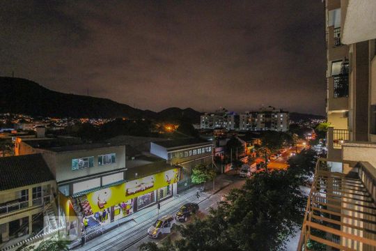 Vista da Varanda da Sala de apartamento à venda com 2 quartos, 66m² em Taquara, Rio de Janeiro